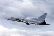 Нанесение высокоточного удара новейшей крылатой ракетой с борта Ту-160.