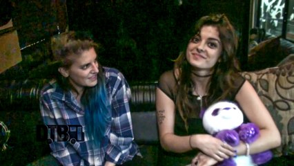 Bebe Rexha / Juliet Simms - CRAZY TOUR STORIES Ep. 343 [Warped Edition 2015]