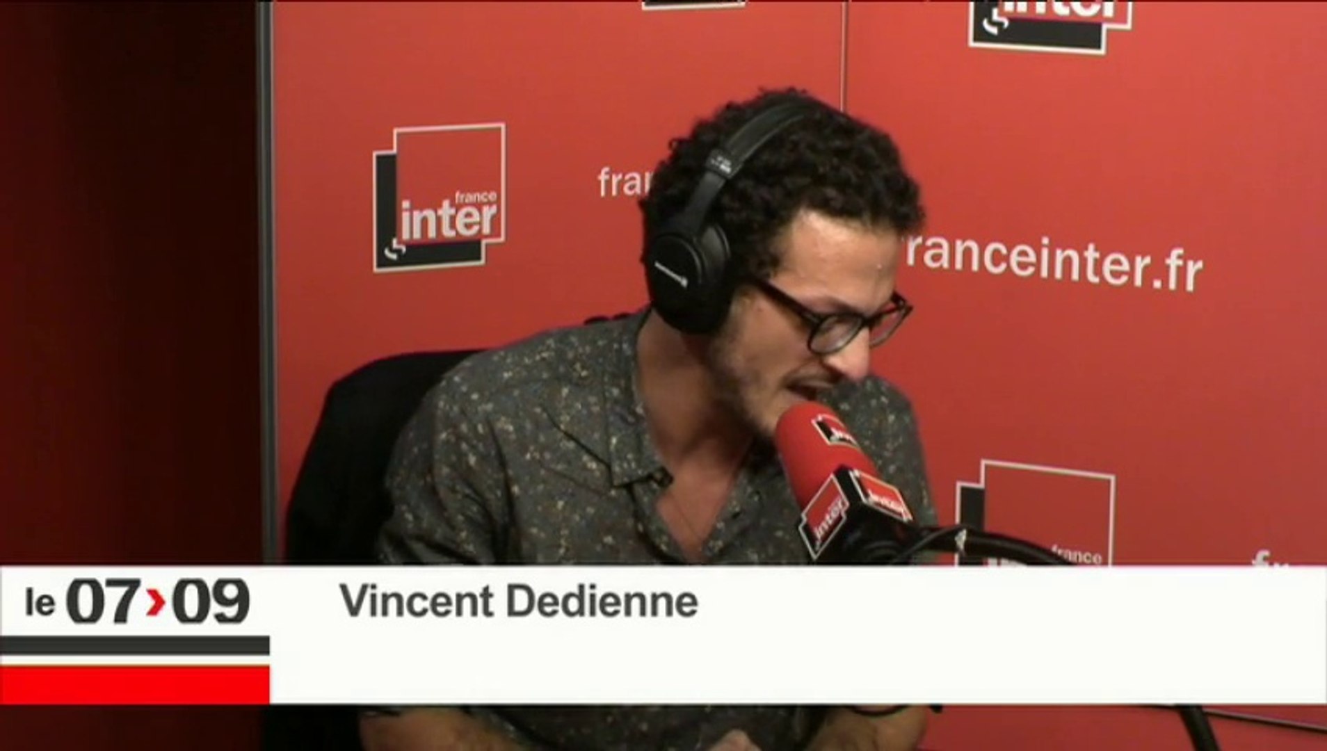 Le billet de Vincent Dedienne : "Apaise le conflit de ton rire" - Vidéo  Dailymotion