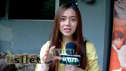 Pasca Laporkan Charly, Rere Diteror Seorang Wanita - Silet 19 November 2015