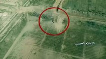Syria-War_Video  Авиаудар по танку ИГИЛ, съёмка с беспилотника