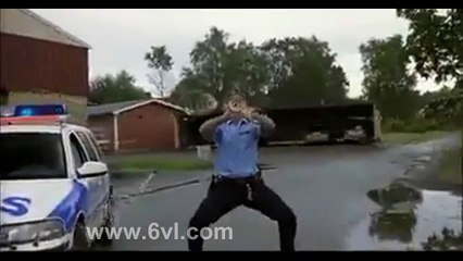 Thánh phá vỡ mọi định luật vật lý Coi quả drift xe là đã thấy a bá cmn đạo rồi