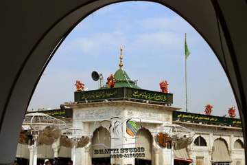 Datta Hajweri Tanu Lakhan Ny Sallam ||| Nusrat Fateh Ali ||||