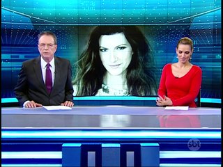 Exclusivo: Laura Pausini fala sobre o novo álbum e se declara para Hebe Camargo