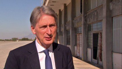 Hammond on migrants at UK military base in Cyprus