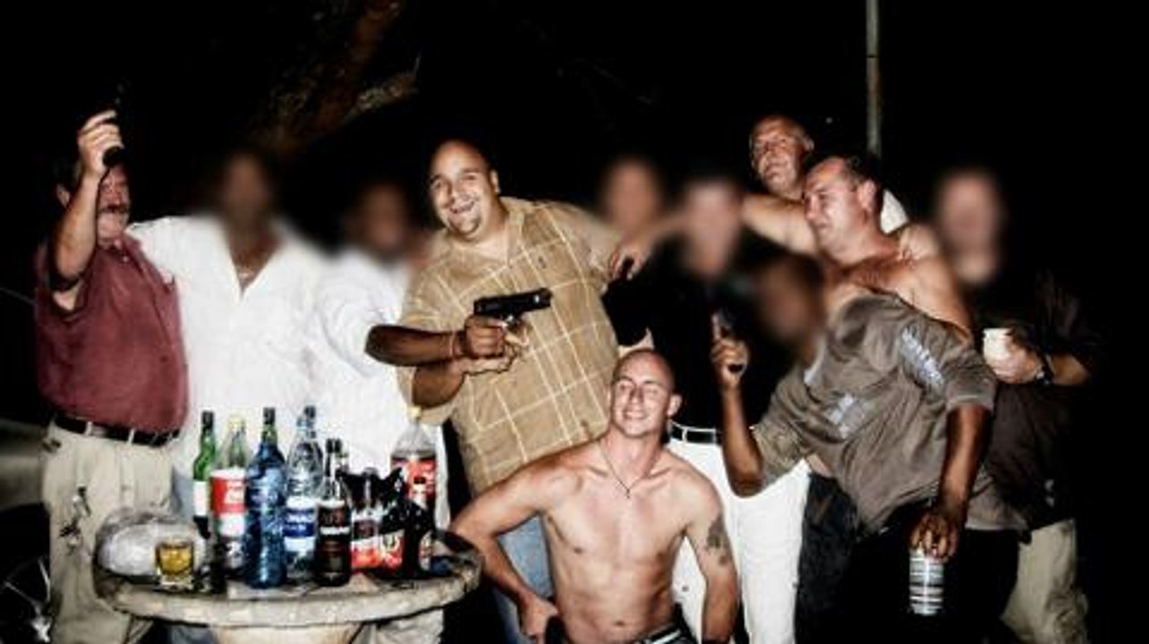 Africa Investigates - South Africa: Echoes of Apartheid