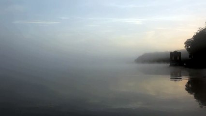 Relax-Sad Emotional Instrumental Music-Orchestral Strings-Calm Water-Tranquil nature sound