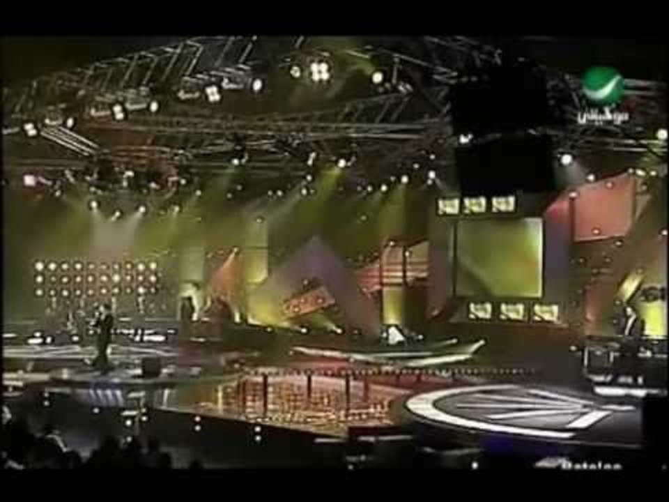 Amr Diab - Yedo' Elbab "Hala Feb 2005 عمرو دياب - يدق الباب "هلا فبراير