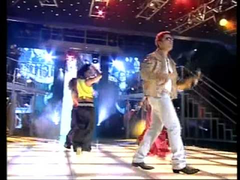 Amr Diab - Best Selling Middle Eastern Artist, World Music Awards 2002