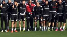 Beşiktaş, hibrit çimde ilk antrenmanını yaptı!
