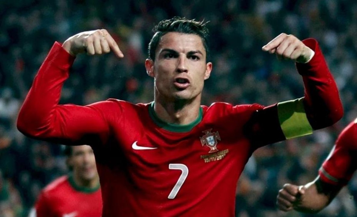 Cristiano Ronaldo - Crazy Skills & Goals Portugal