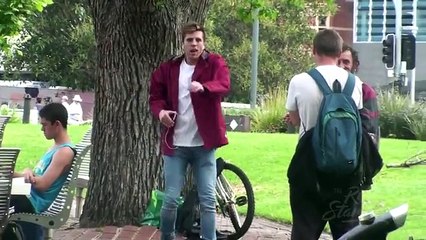 Hotline Bling на публике. Прикол