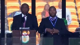 Translator at Nelson Mandelas memorial was a FAKE