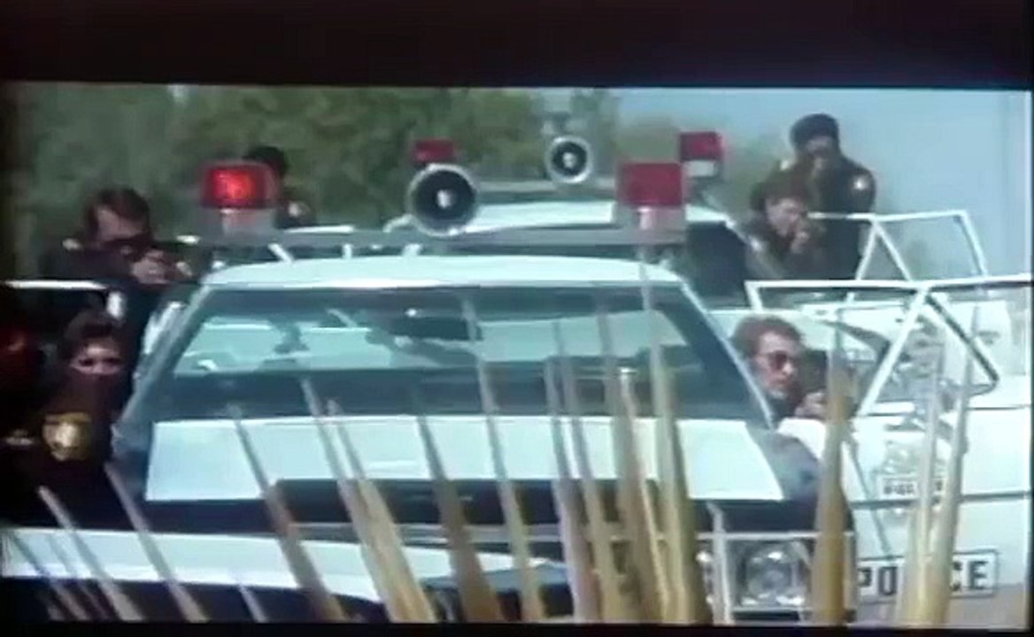 The Gauntlet Trailer 1977