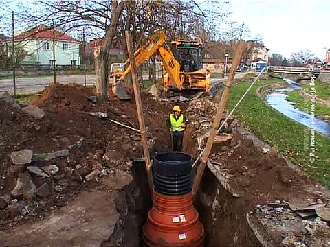 Izgradnja kanalizacione mreže u Boljevcu, 18. novembar 2015. (RTV Bor)