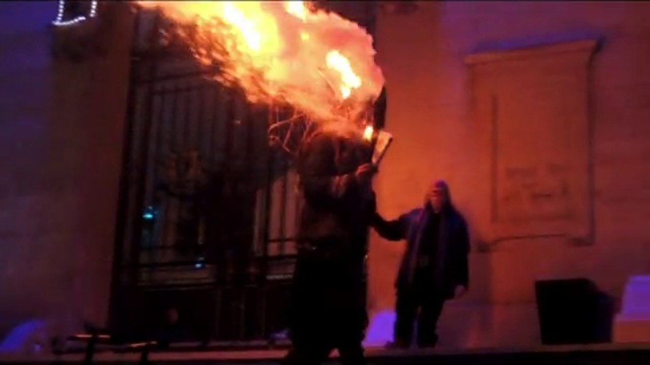 SPECTACLE DE FEU Couleur des Tropiques