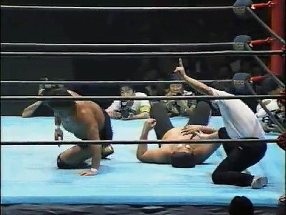 Genichiro Tenryu Vs. Yoshiaki Yatsu - October 29 1991