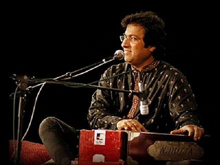 Dhoondhne Aaye Hain Woh Kya Dil Mein By Talat Aziz Album Shamakhana Vol 01 By Iftikhar Sultan