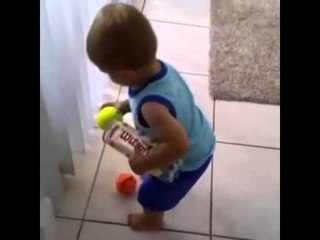 Topları bir türlü toplayamayan çocuğun dramı