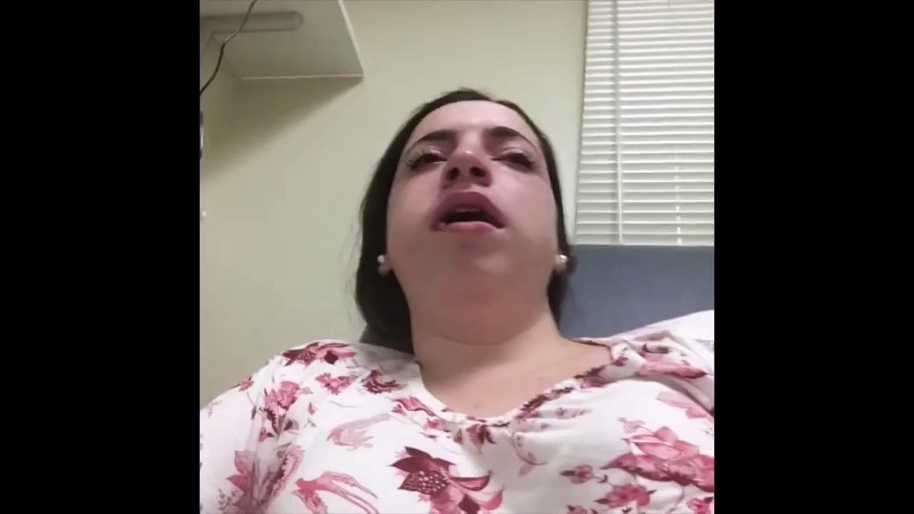 GiLLrl Gets Wisdom Teeth Removed (Funny)