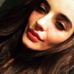 Pakistani Model Sadia Khan Sings Tinka Tinka Song