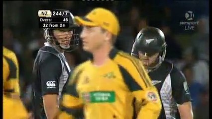 Mitchell Johnson and Scott Styris clash