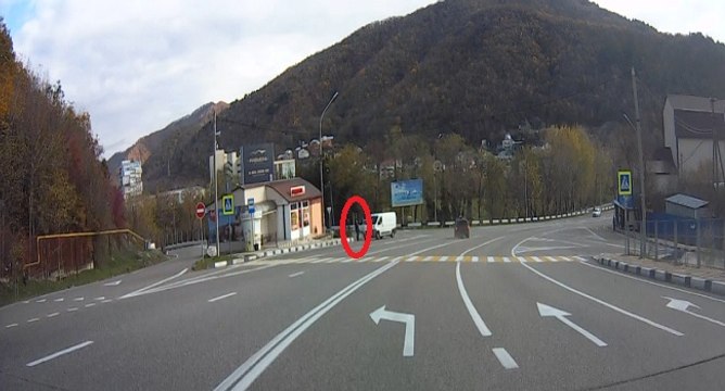 Russie : un piéton assommé par une roue