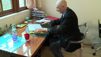 Attentats: selon un psy, éviter la surveillance à outrance