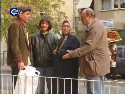 Bizimkiler 98-99 Sezonu Dizi İzle