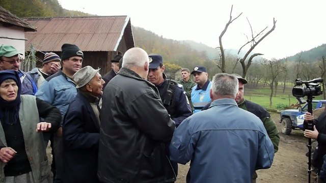 Jurnalistul Marcel Barbatei sechestrat ilegal de Jandarmi la Nadas