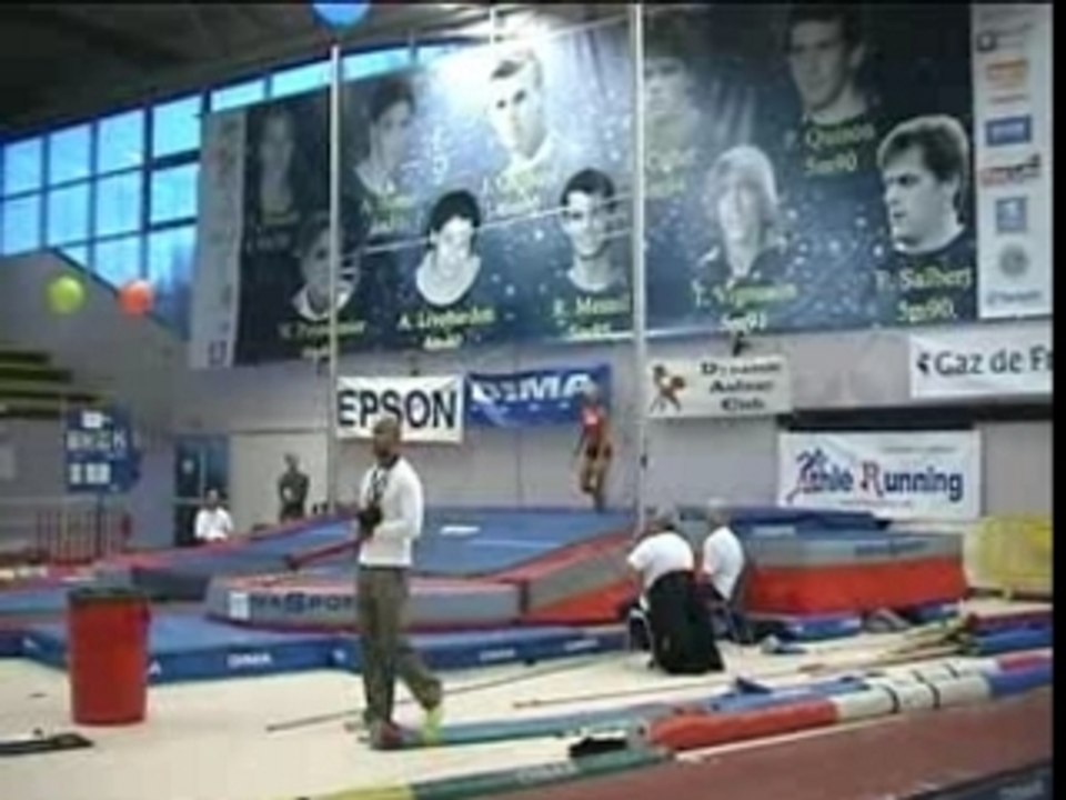 Cecile aulnay 3m92(record)