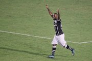 É hexa! Corinthians arranca empate com Vasco e é campeão Brasileiro de 2015