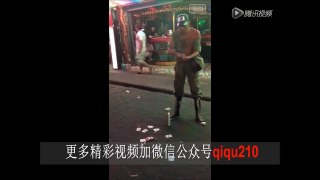 Amazing Magic Tricks of Chinese Man to the Fire!
