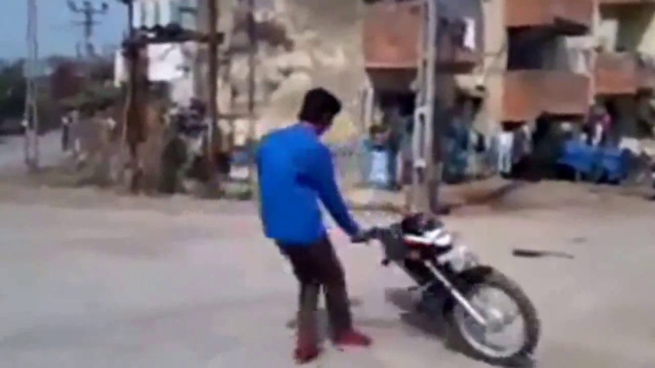 AMAZING BOY BIKE ROUNDER VERY DANGERIOUS
