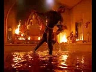 Tony Jaa Vs Capoeira (Tom Yum Goong)