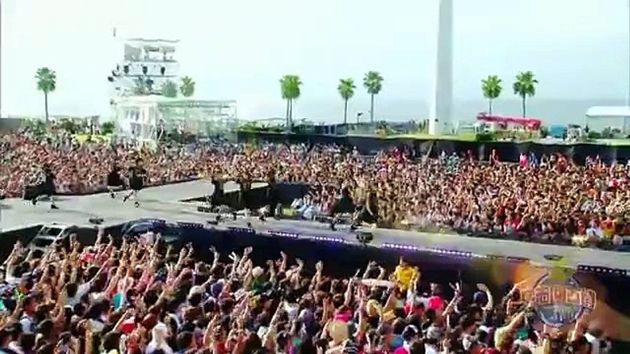乃木坂46 氣志團万博 2013年 ♪制服のマネキン - 世界で一番 孤独なLover - ガ...