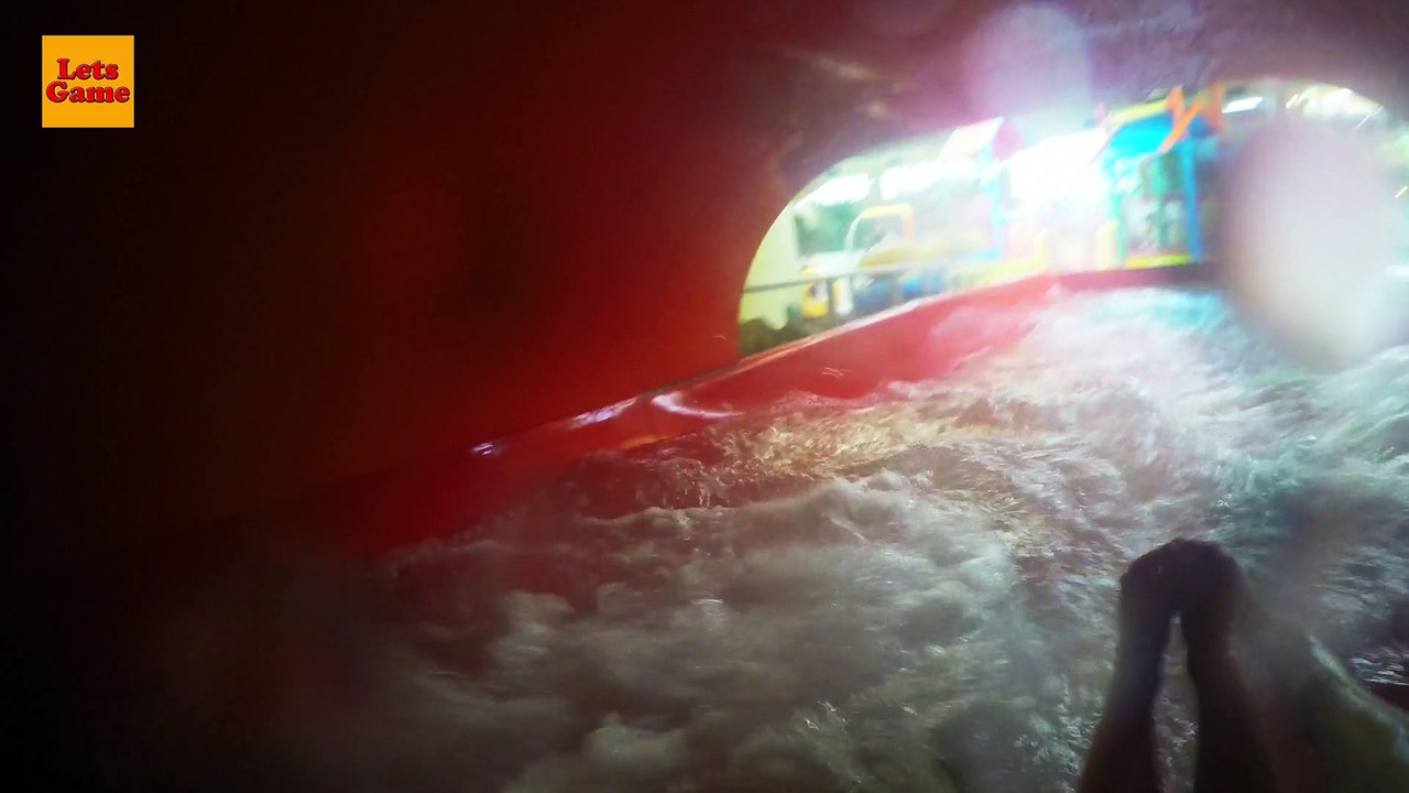 Аквапарк в Брюсселе Катаемся на Горках - Water Slide at Aquapark Bruxelles