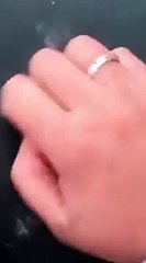La Solution Miracle quand vous avez de la glace sur votre pare-brise!