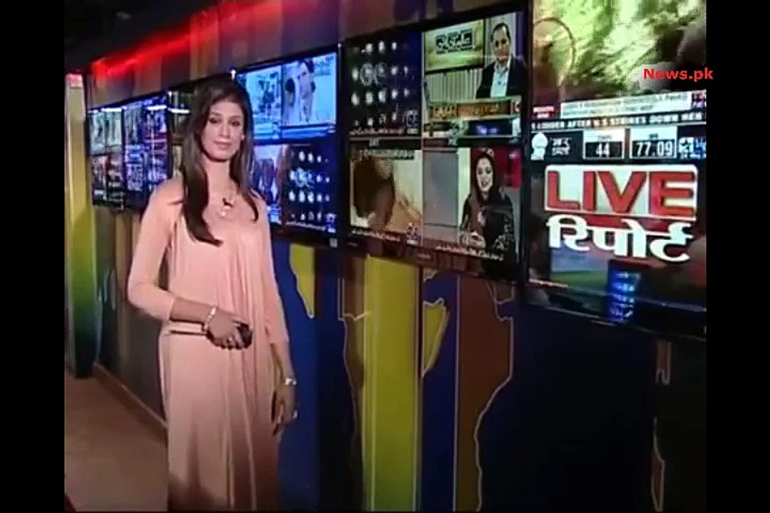 نیوز اینکر کے براہ راست نا دیکھائے جانے والے مناظر
