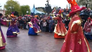 Disneyland®Paris : Disney On Parade / Finale