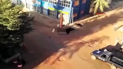 Mali'de rehine krizinin yaşandığı otelden çekilen ilk görüntüler