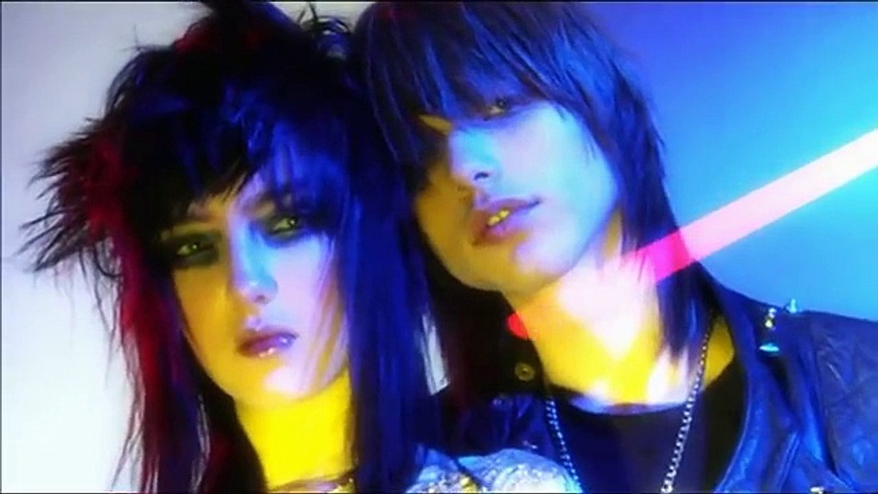 Tutorial step by step haircut Tutorial overcut Medium Long Layered Haicut: Hair Tutorial 1