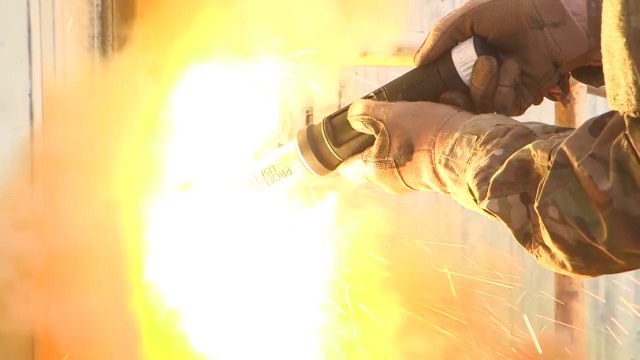 US Army created Torch to cut all metals in a few seconds