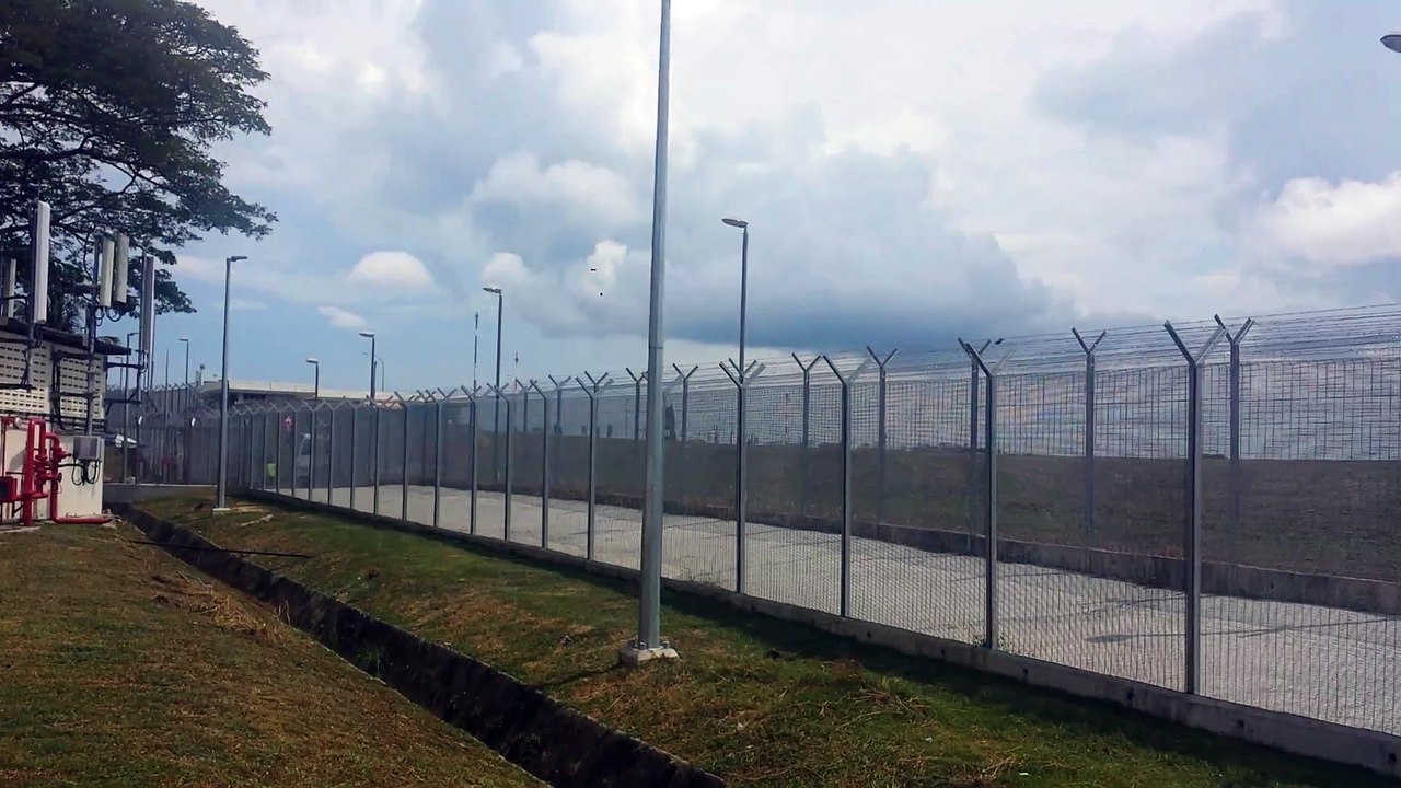 airport maintanance