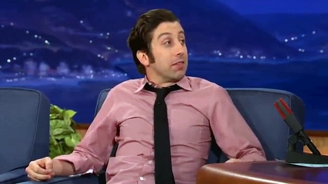 Simon Helberg imite Robin Williams