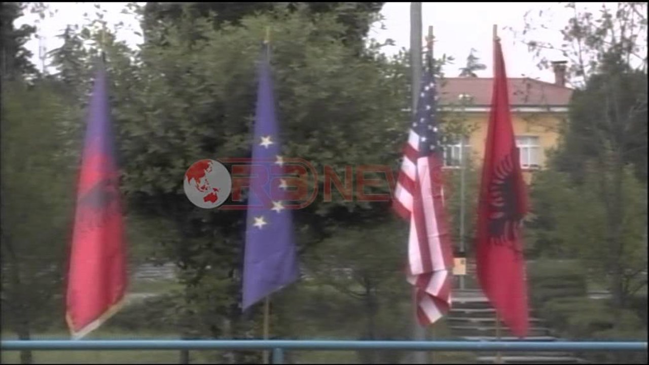 Kodi i etikës për policët, Lu: Duhet ta kuptoni. Tahiri: Po arrestohen 2 herë kriminelët - Ora News
