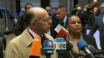 Terrorisme: l'UE "a trop perdu de temps" (Cazeneuve)