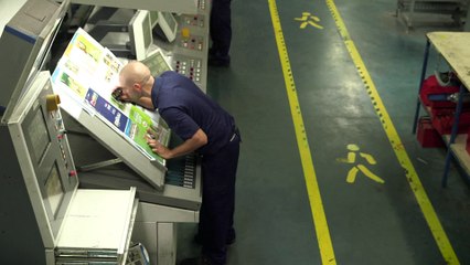 Conducteur de presse à imprimer - Beau travail