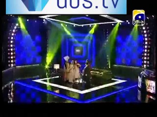 Qandeel baloch and umer shareef dancing together in show