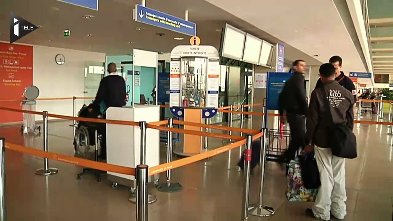 Paris plaide pour la mise en place d'un fichier européen des voyageurs aériens